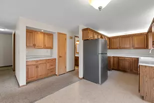 526 N 12th St, Oostburg, WI 53070 - Photo 9