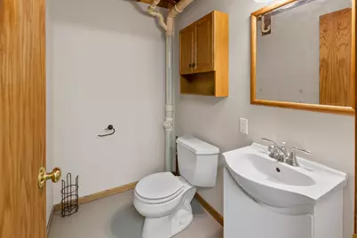 526 N 12th St, Oostburg, WI 53070 - Photo 19