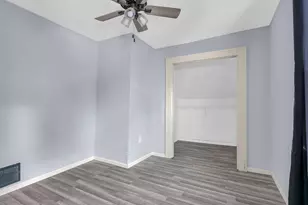 1528 Thurston Ave, Racine, WI 53405 - Photo 17