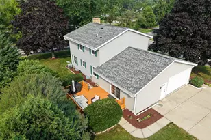 3009 W Renee Ct, Mequon, WI 53092 - Photo 43