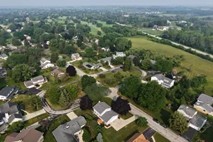 3009 W Renee Ct, Mequon, WI 53092 - Photo 47