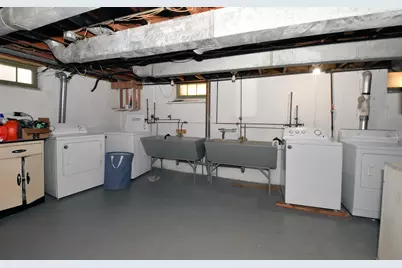 9323 W Wisconsin Ave #9325, Milwaukee, WI 53226 - Photo 29