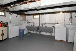 9323 W Wisconsin Ave, Milwaukee, WI 53226 - Photo 29