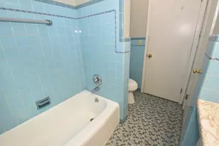 9323 W Wisconsin Ave, Milwaukee, WI 53226 - Photo 19