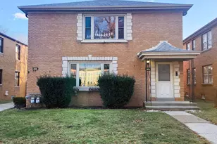 9323 W Wisconsin Ave, Milwaukee, WI 53226 - Photo 3