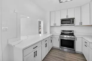 1824 Rapids Dr, Racine, WI 53404 - Photo 3