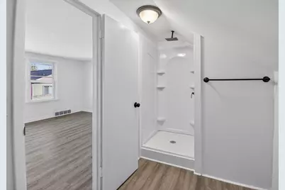 1824  Rapids Dr, Racine, WI 53404 - Photo 15