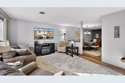 7020  Mariner Dr #105, Racine, WI 53406 - Photo 11