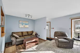 7020 Mariner Dr, Racine, WI 53406 - Photo 13