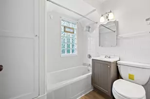 1603 E Hampshire St, Milwaukee, WI 53211 - Photo 25