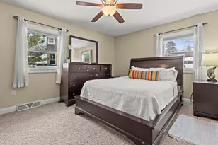 2621 S Seymour Pl, West Allis, WI 53227 - Photo 23