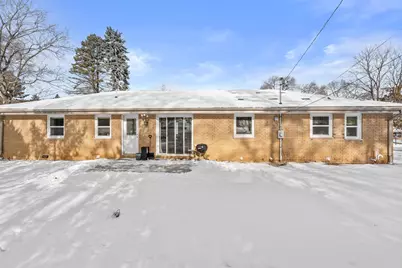 2621 S Seymour Pl, West Allis, WI 53227 - Photo 43
