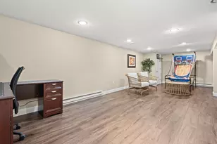 2621 S Seymour Pl, West Allis, WI 53227 - Photo 33