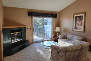 2111 Pine Ridge Ct, Grafton, WI 53024 - Photo 3