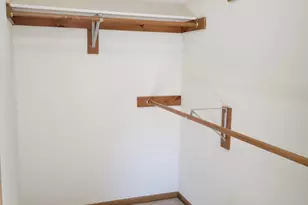 2111 Pine Ridge Ct, Grafton, WI 53024 - Photo 15