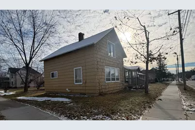 1208  Academy St, Elroy, WI 53929 - Photo 3