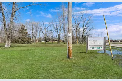 1040  58th Rd, Racine, WI 53182 - Photo 47