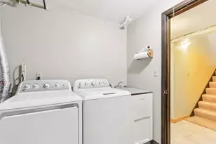 2212 Gatekeeper Ct, Waukesha, WI 53188 - Photo 29