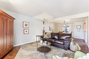 2212 Gatekeeper Ct, Waukesha, WI 53188 - Photo 9