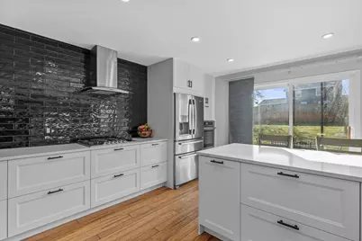 8615  Broadway Dr, Sturtevant, WI 53177 - Photo 15