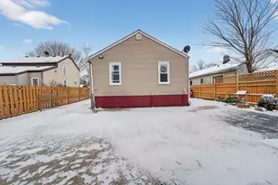 1006 83rd St, Kenosha, WI 53143 - Photo 25