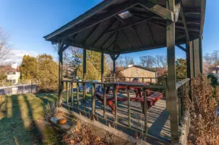 998 Lake Country Ct, Oconomowoc, WI 53066 - Photo 33