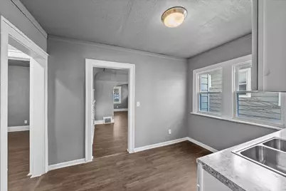 3905 N 13th St #3907, Milwaukee, WI 53206 - Photo 9
