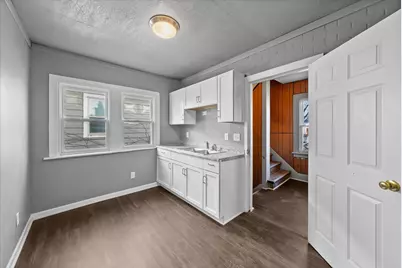 3905 N 13th St #3907, Milwaukee, WI 53206 - Photo 7