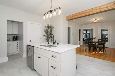 2911 N Newhall St, Milwaukee, WI 53211 - Photo 3