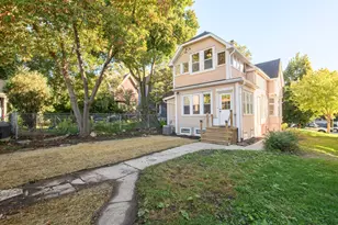 2911 N Newhall St, Milwaukee, WI 53211 - Photo 23