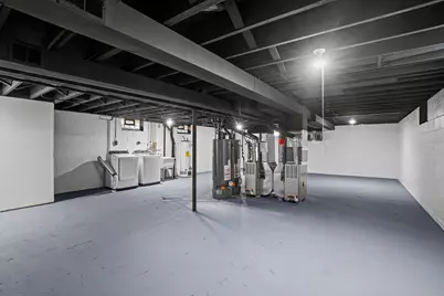 4226 S Pennsylvania Ave, Saint Francis, WI 53235 - Photo 31