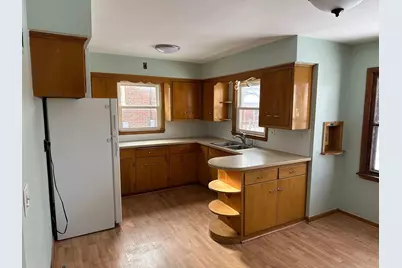 4557 N 42nd St, Milwaukee, WI 53209 - Photo 5