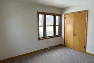 4557 N 42nd St, Milwaukee, WI 53209 - Photo 9
