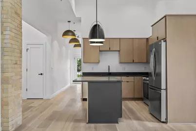 308  Oak St #202, Slinger, WI 53086 - Photo 3