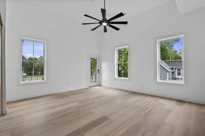 308  Oak St #202, Slinger, WI 53086 - Photo 9