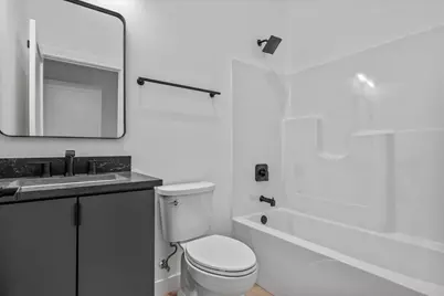 308  Oak St #102, Slinger, WI 53086 - Photo 19