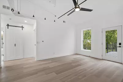 308  Oak St #201, Slinger, WI 53086 - Photo 9