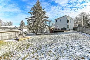 417 James St, Burlington, WI 53105 - Photo 39