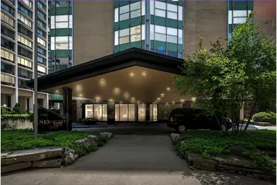 1610 N Prospect Ave #704, Milwaukee, WI 53202 - Photo 21