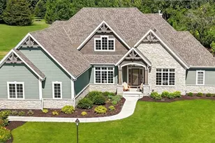 11553 N Creekside Ct, Mequon, WI 53092 - Photo 31