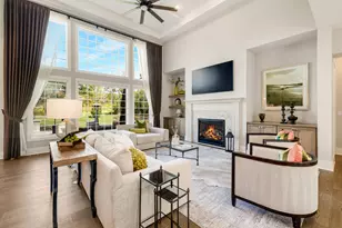 11553 N Creekside Ct, Mequon, WI 53092 - Photo 11