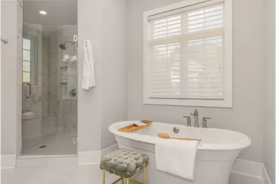 11553 N Creekside Ct #67W, Mequon, WI 53092 - Photo 17