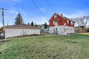 1304 S 61st St, West Allis, WI 53214 - Photo 35