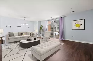 1920 N Farwell Ave, Milwaukee, WI 53202 - Photo 3