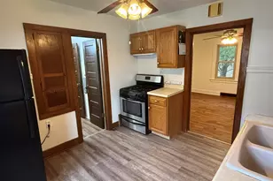 1522 S 17th St, Sheboygan, WI 53081 - Photo 5