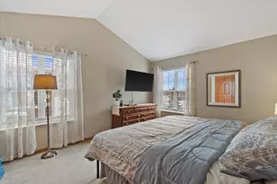 12374 W Virginia Cir, Franklin, WI 53132 - Photo 17