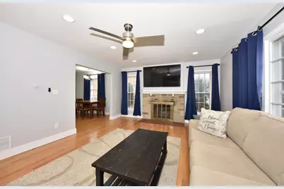 3012 N 70th St, Milwaukee, WI 53210 - Photo 5