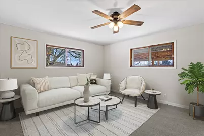 N91W17639  Saint Regis Dr, Menomonee Falls, WI 53051 - Photo 7