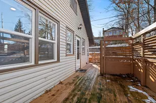 W6285 Harbor Lights Cir, Lyndon, WI 53011 - Photo 23