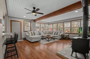 W6285 Harbor Lights Cir, Lyndon, WI 53011 - Photo 9